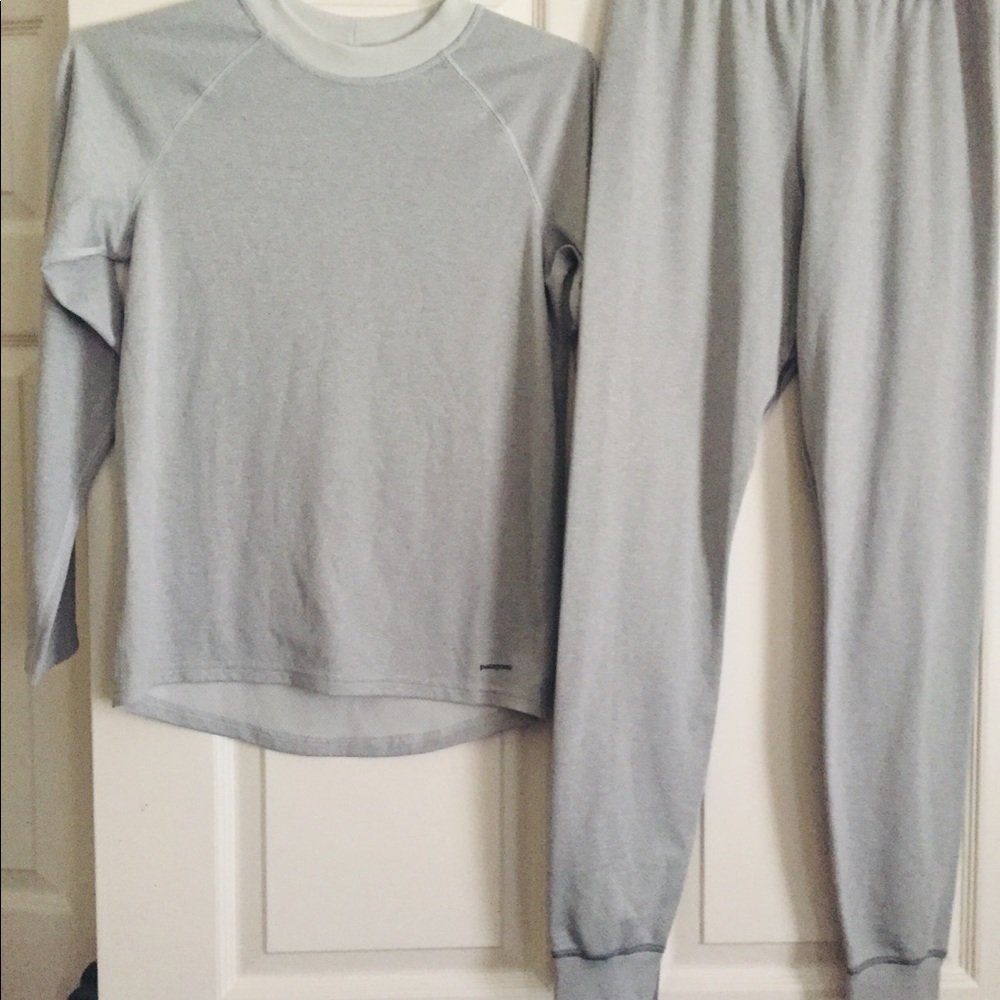 Patagonia Boys Midweight Capilene Base Layers